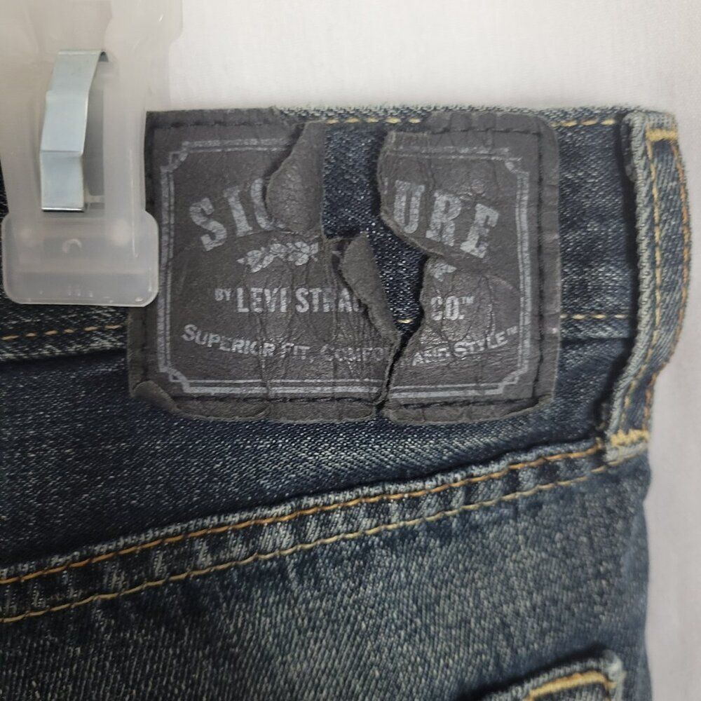 Levi's Signature Skinny Jeans Men's Distressed blue denim Cotton 36x30 WAIST 35